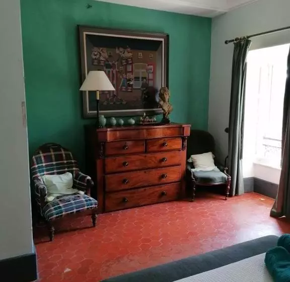 Majatalo Château Meilhen