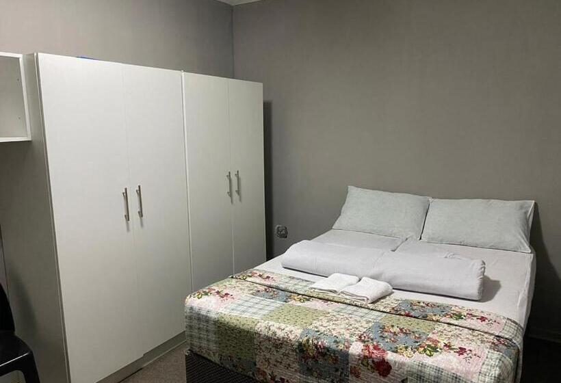 Pension Contractors Accommodation At Pio Guest House