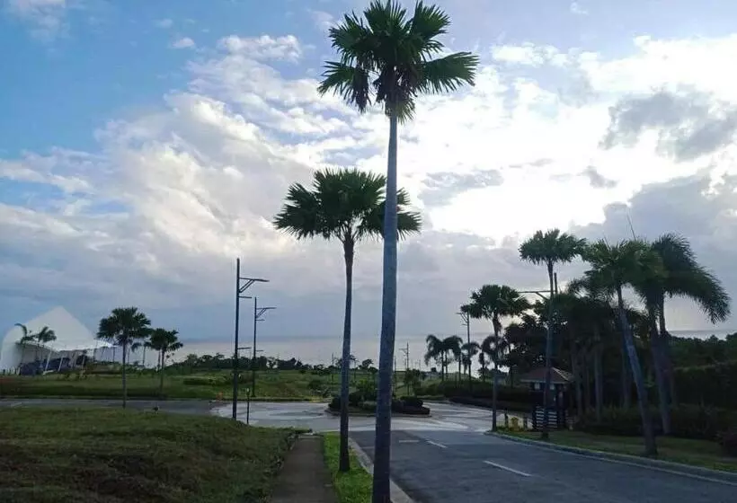 Aamiaismajoitus (B&B) Boracay Condo 1, Ocean Garden Villa Boracay Newcoast