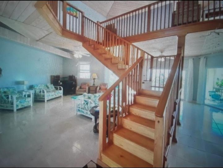 تختخواب و صبحانه Cliffside Trails