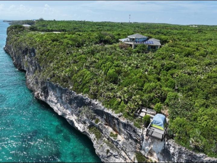 تختخواب و صبحانه Cliffside Trails