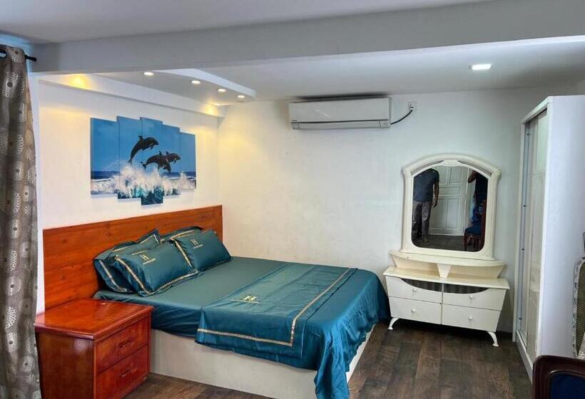 تختخواب و صبحانه Rooftop Rooms