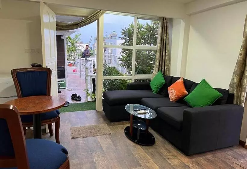 تختخواب و صبحانه Rooftop Rooms