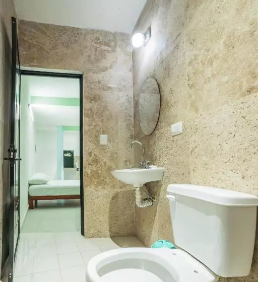 Hotelli Casa Leovi