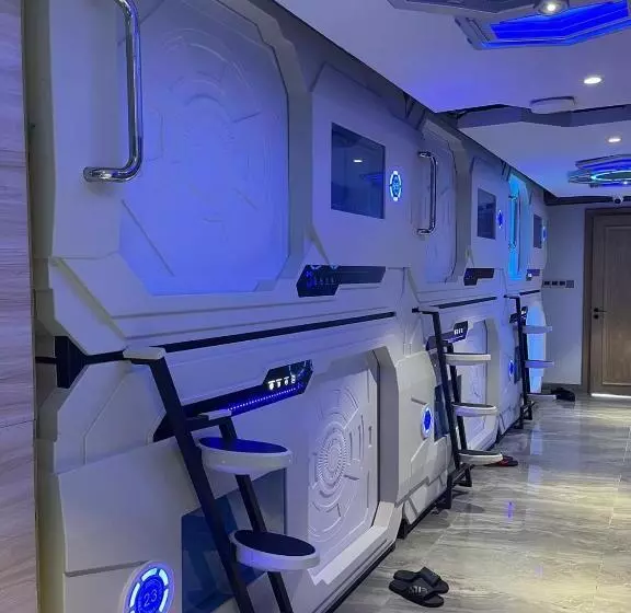 カプセルホテル Jianpuke Space Capsule Backpacker Hostel