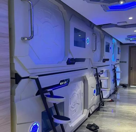 カプセルホテル Jianpuke Space Capsule Backpacker Hostel