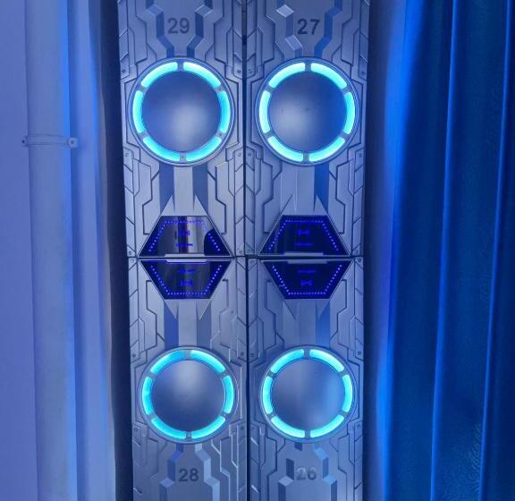 Hotel a Capsule Jianpuke Space Capsule Backpacker Hostel