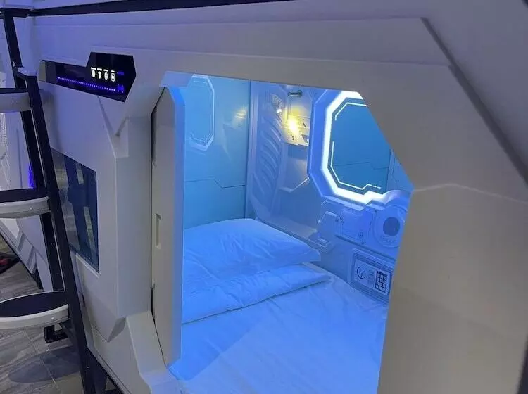 カプセルホテル Jianpuke Space Capsule Backpacker Hostel