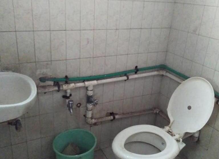 ホテル Neelkanth Palace Ahmedabad