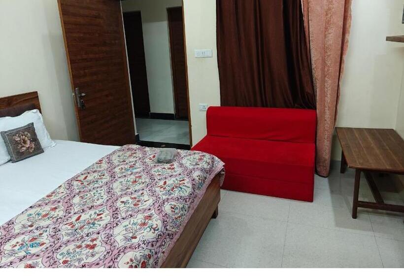 Hotelli Radhe Shyam Niketan