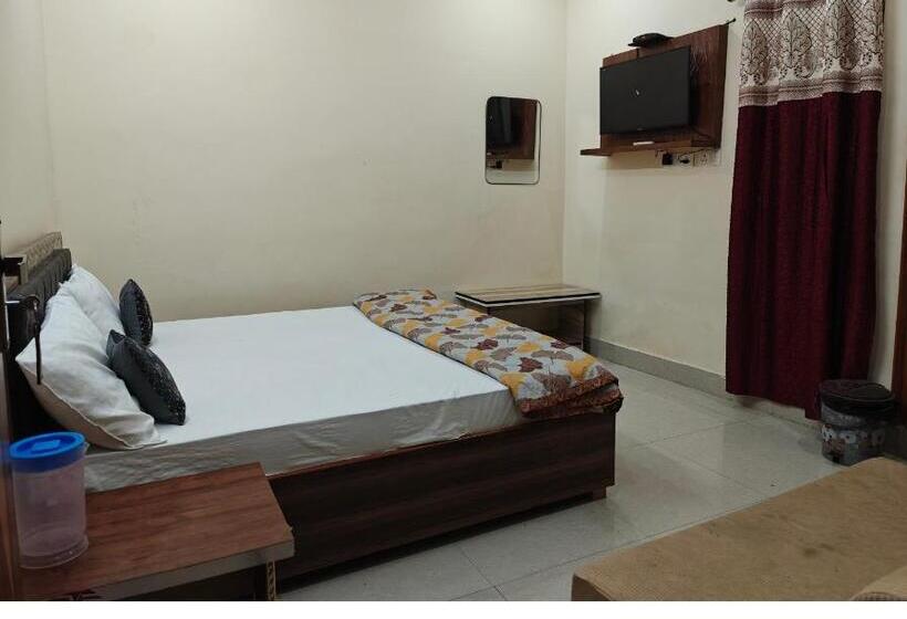 Hotelli Radhe Shyam Niketan