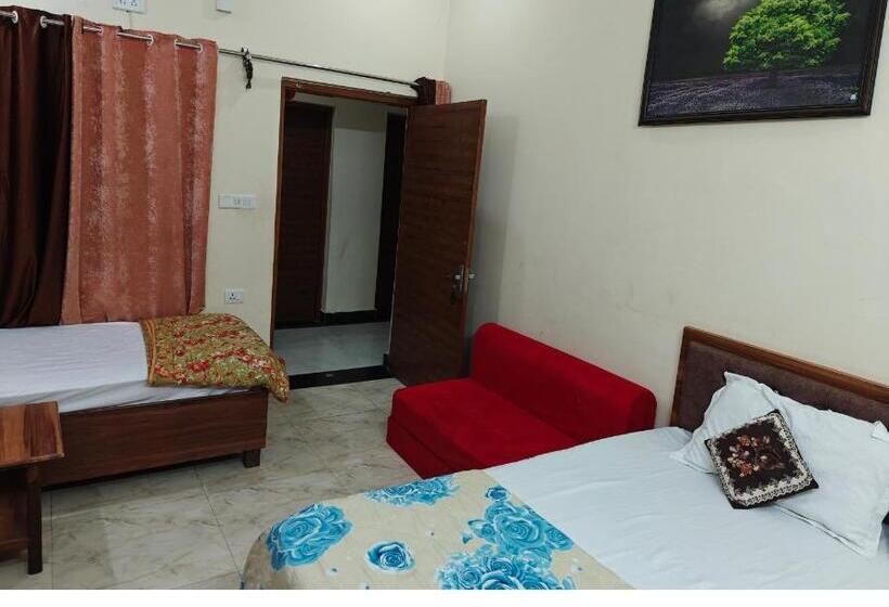 Hotelli Radhe Shyam Niketan