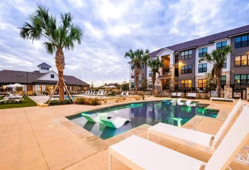 The Parker Austin Condos By Barsala