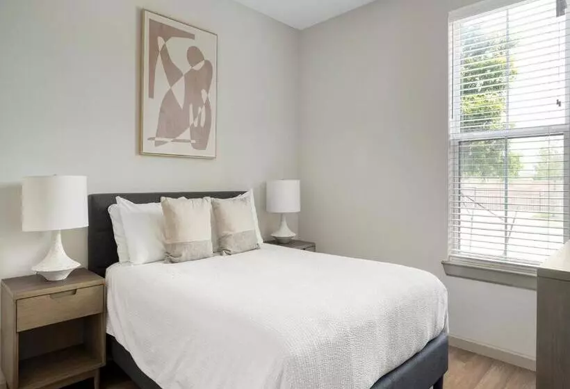 The Parker Austin Condos By Barsala