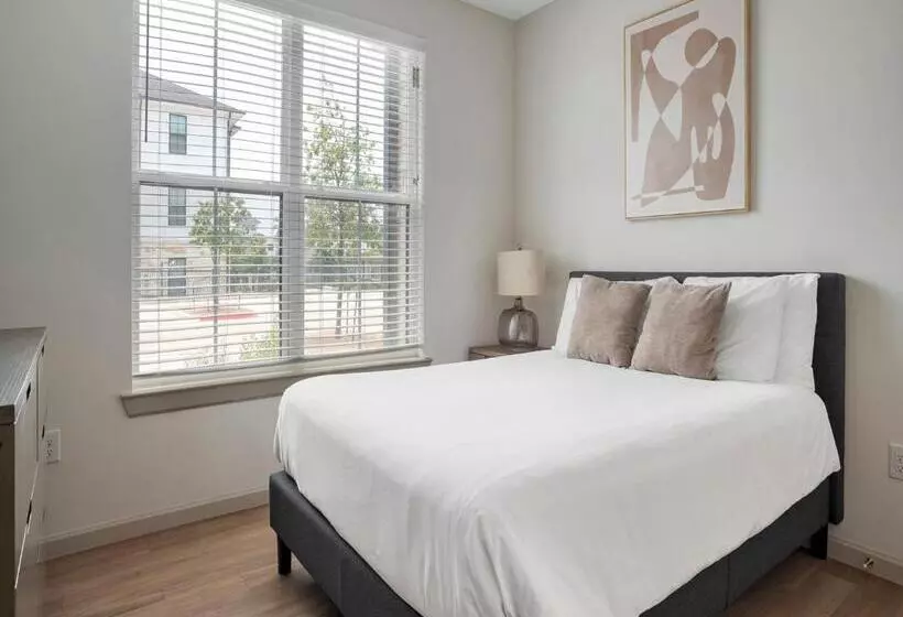 The Parker Austin Condos By Barsala