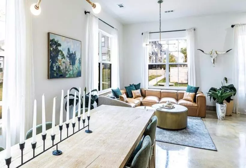 The Parker Austin Condos By Barsala