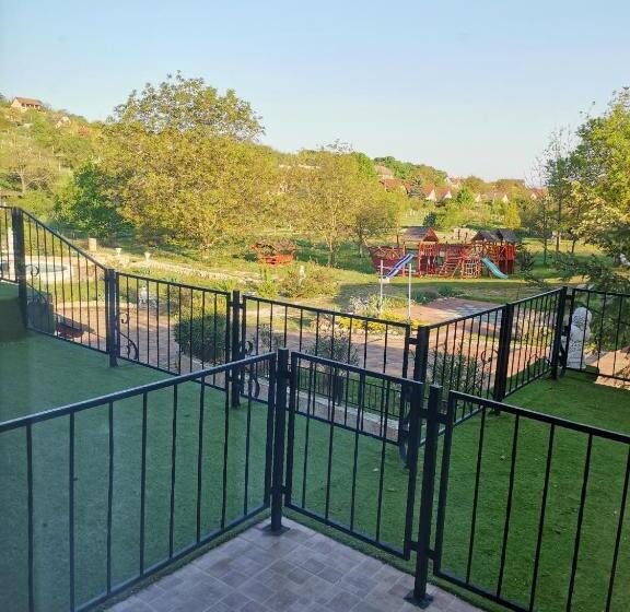 住宿加早餐  Szent Kristóf Vendégház