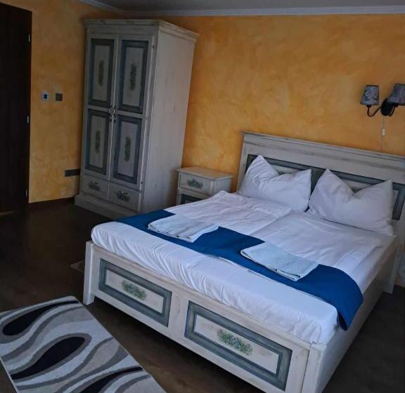 민박 Szent Kristóf Vendégház