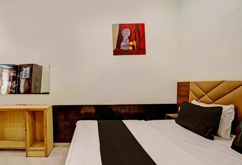 هتل Butterfly Suites