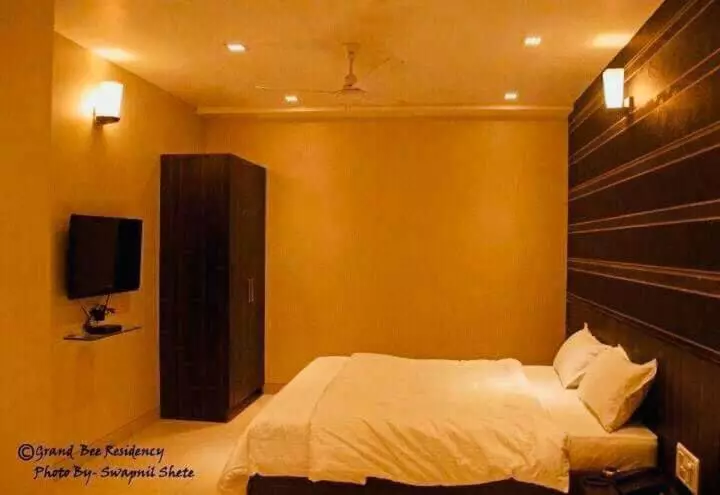 Hotelli Grand Bee Residency