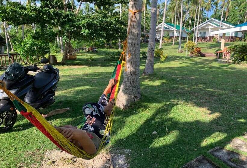 호텔 Palanas White Sand Beach Resort