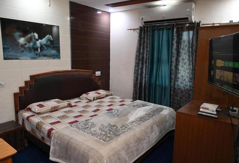 בית מלון כפרי Sunrise