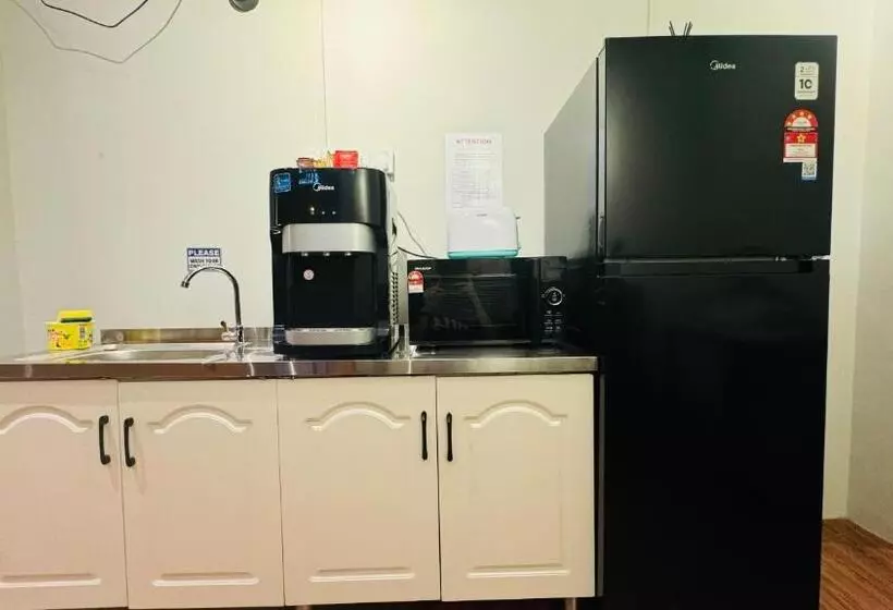 ホテル Swing & Pillows   Lebuh Victoria, Penang