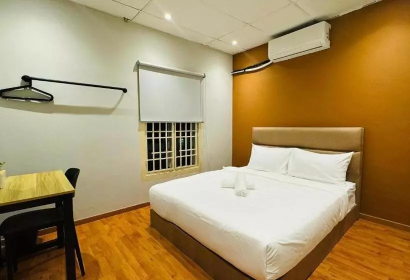 ホテル Swing & Pillows   Lebuh Victoria, Penang