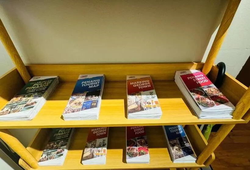 ホテル Swing & Pillows   Lebuh Victoria, Penang