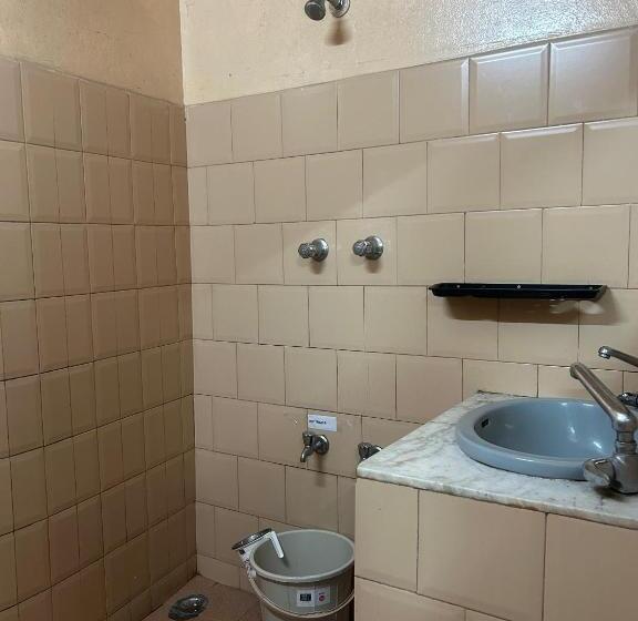 בית מלון כפרי Urban Living