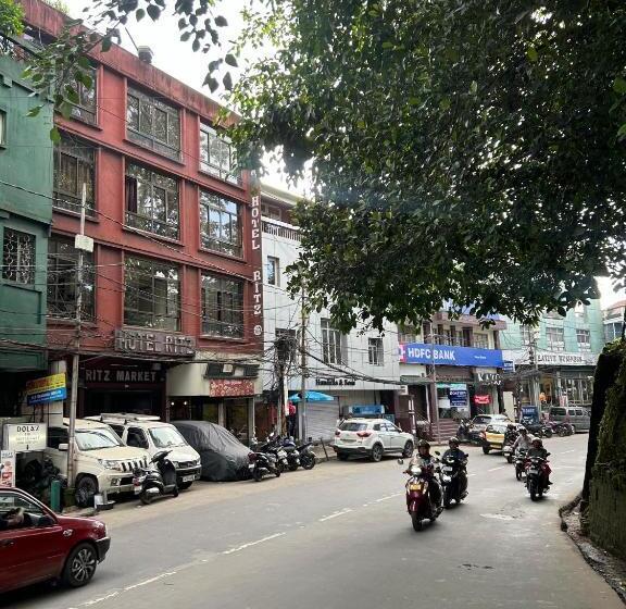 בית מלון כפרי Urban Living