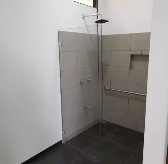 Hotelli Volcan Hule Lodging