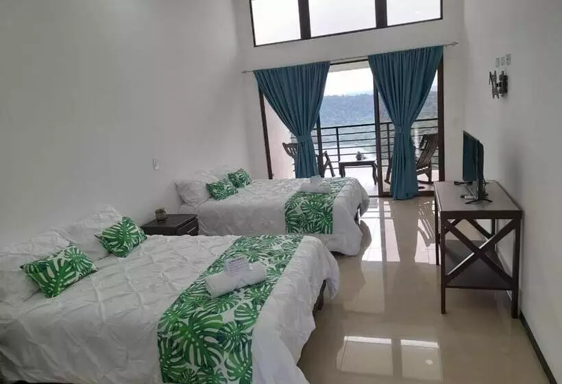 Hotelli Volcan Hule Lodging