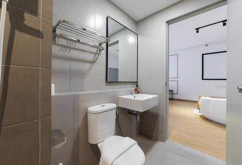 Maya Bay Residences By Sleepy Bear