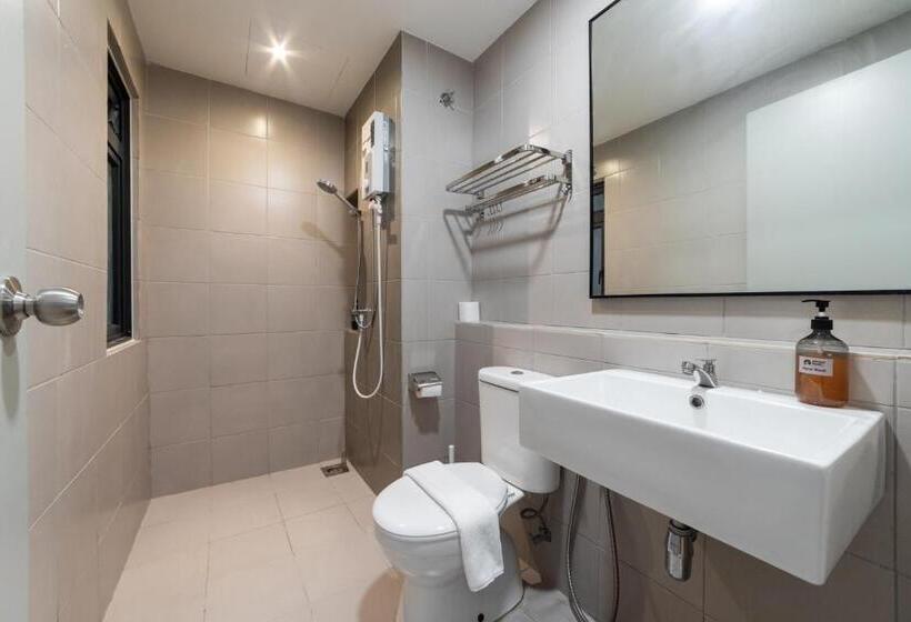 Maya Bay Residences By Sleepy Bear