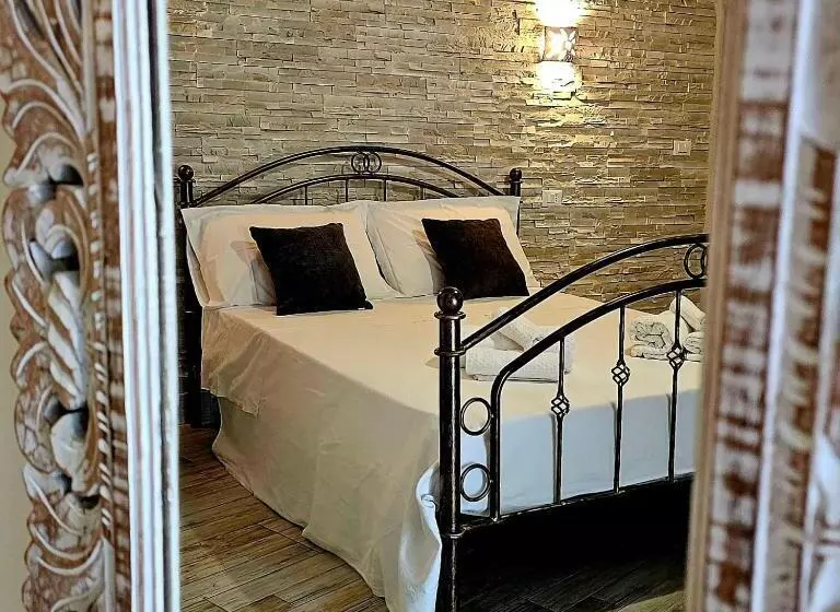 Majatalo Giojas   Camera Quadrupla In Centro