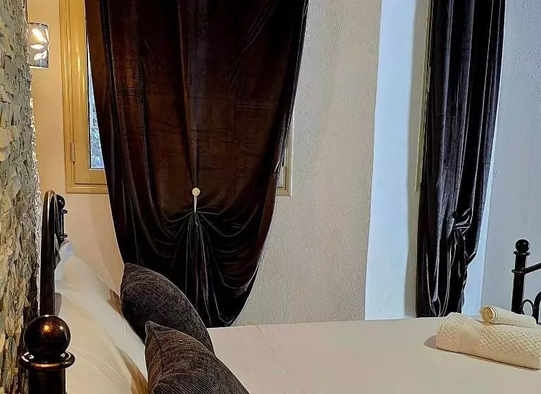 Majatalo Giojas   Camera Quadrupla In Centro