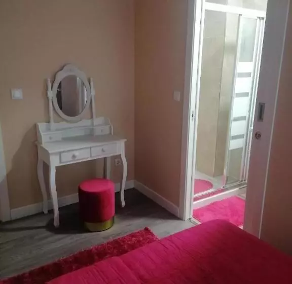 Majatalo Habitaciones Noia