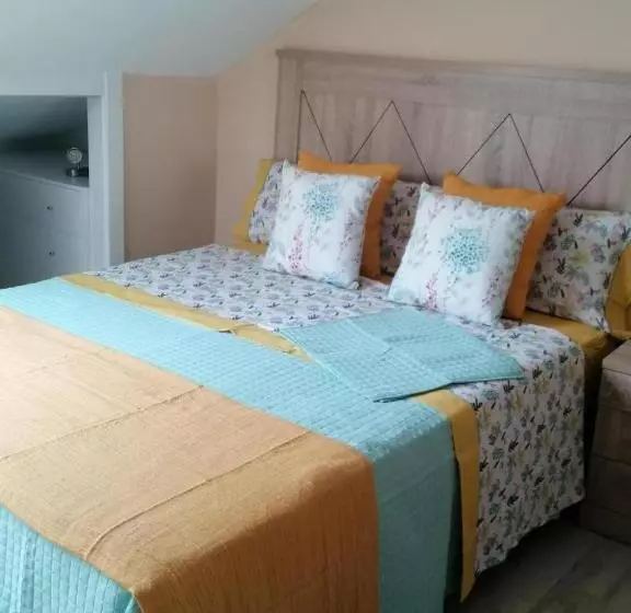 Majatalo Habitaciones Noia