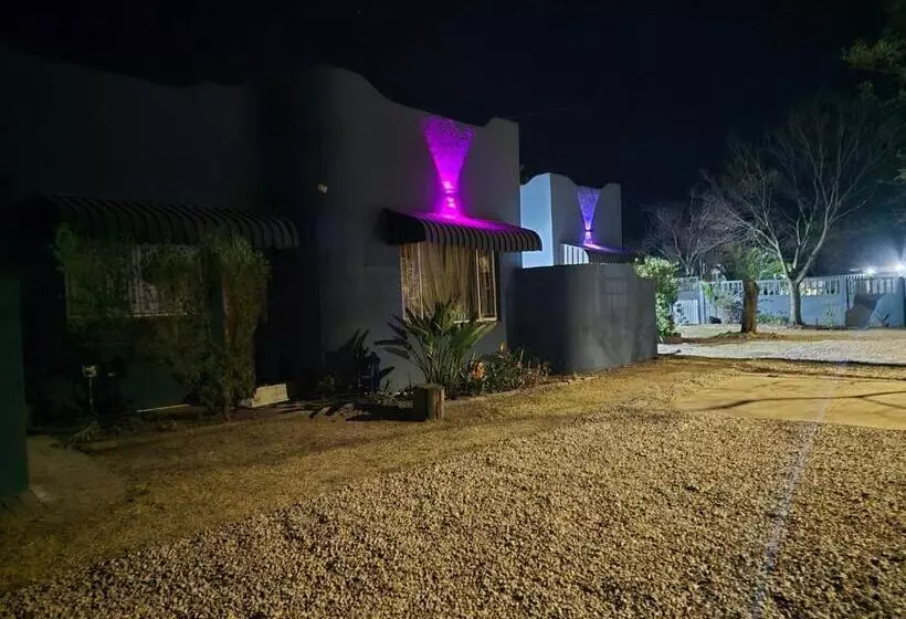 ペンション Impala Palms Guesthouse