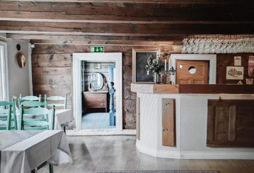 بنسيون Kristianopel Gästgifveri