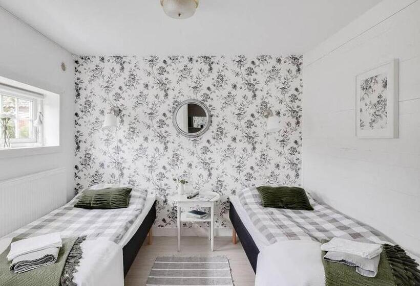 بنسيون Kristianopel Gästgifveri