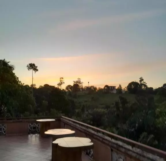 Majatalo Lanka Peter S House Tourist Guest House And Restaurant