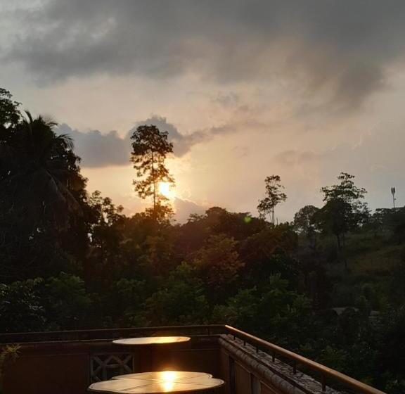 Pensione Lanka Peter S House Tourist Guest House And Restaurant