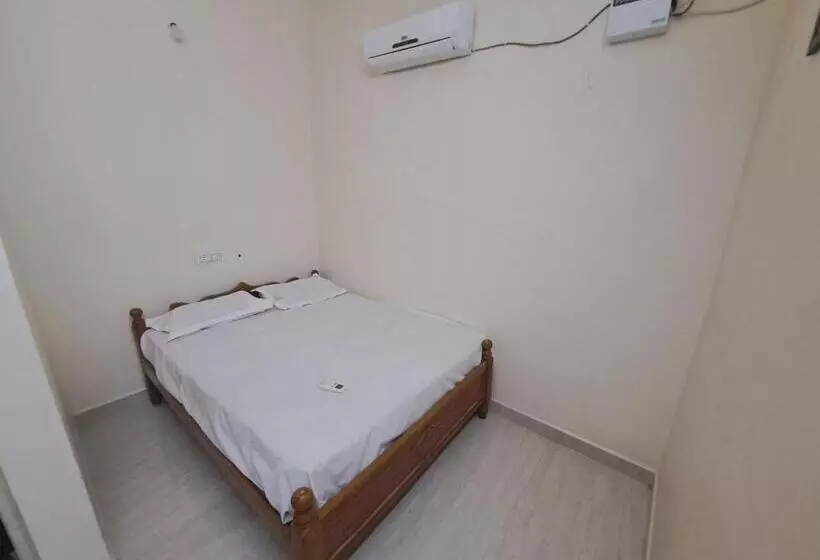 ペンション Puducherry Villa
