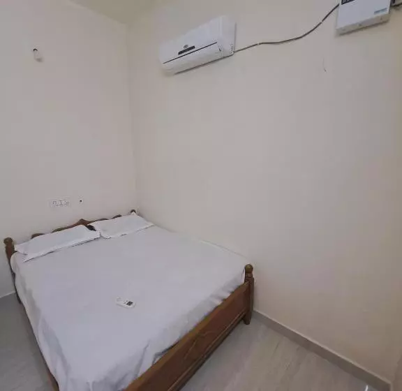 ペンション Puducherry Villa