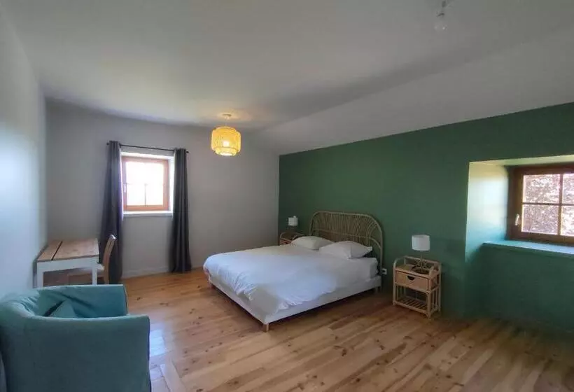 ペンション Séjour Au Domaine Saint Marcel De Félines