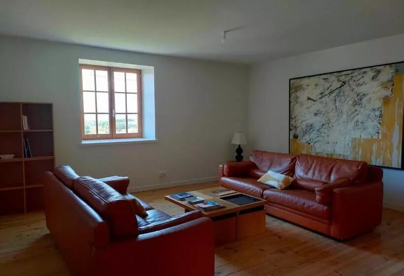 ペンション Séjour Au Domaine Saint Marcel De Félines