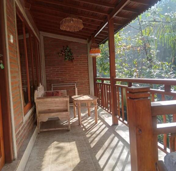 膳宿费 Umah Mimpi