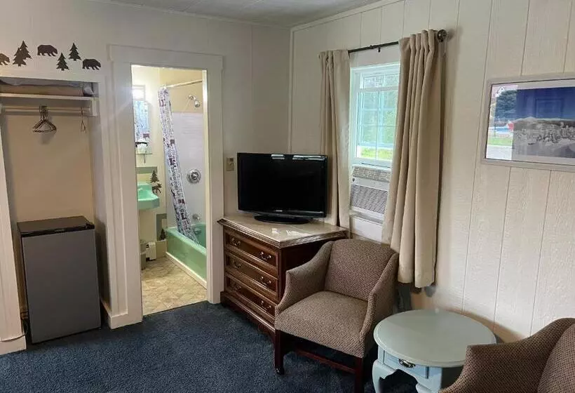 Profile Deluxe Motel